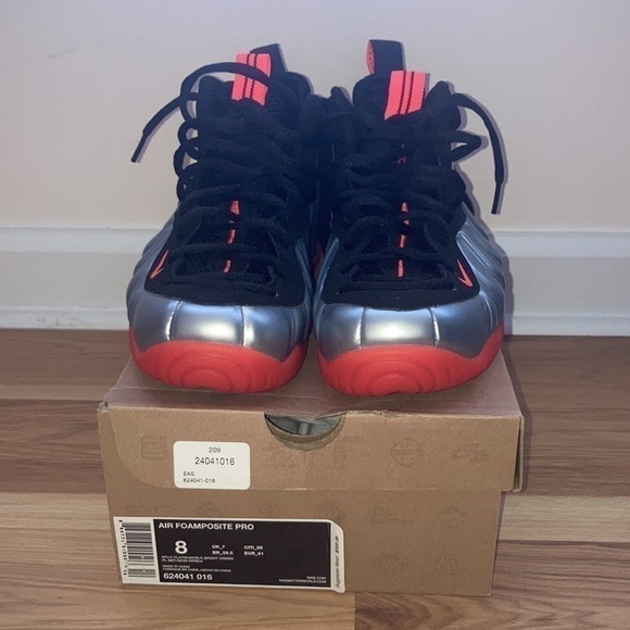 NIKE AIR FOAMPOSITE PRO
"Crimson" - Picture 2 of 5